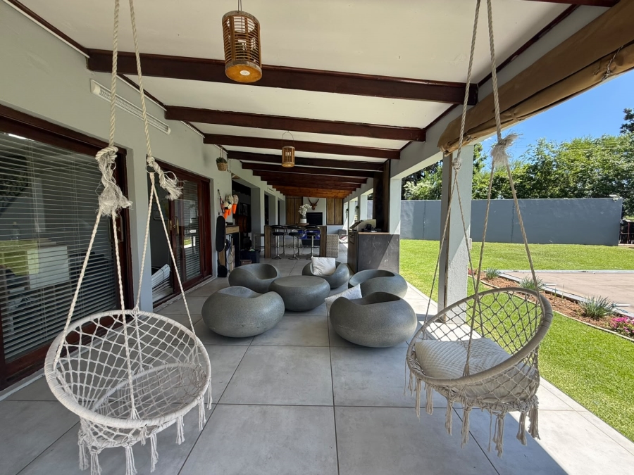 4 Bedroom Property for Sale in Roodewal Free State